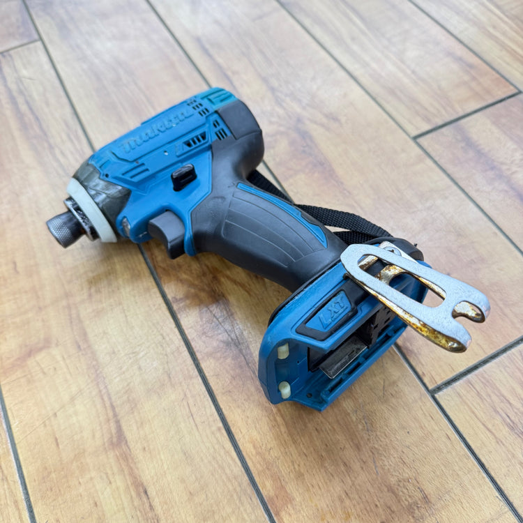 動作良好 18V コードレスインパクトドライバー TD149DZ 【リライズ蓮田店】