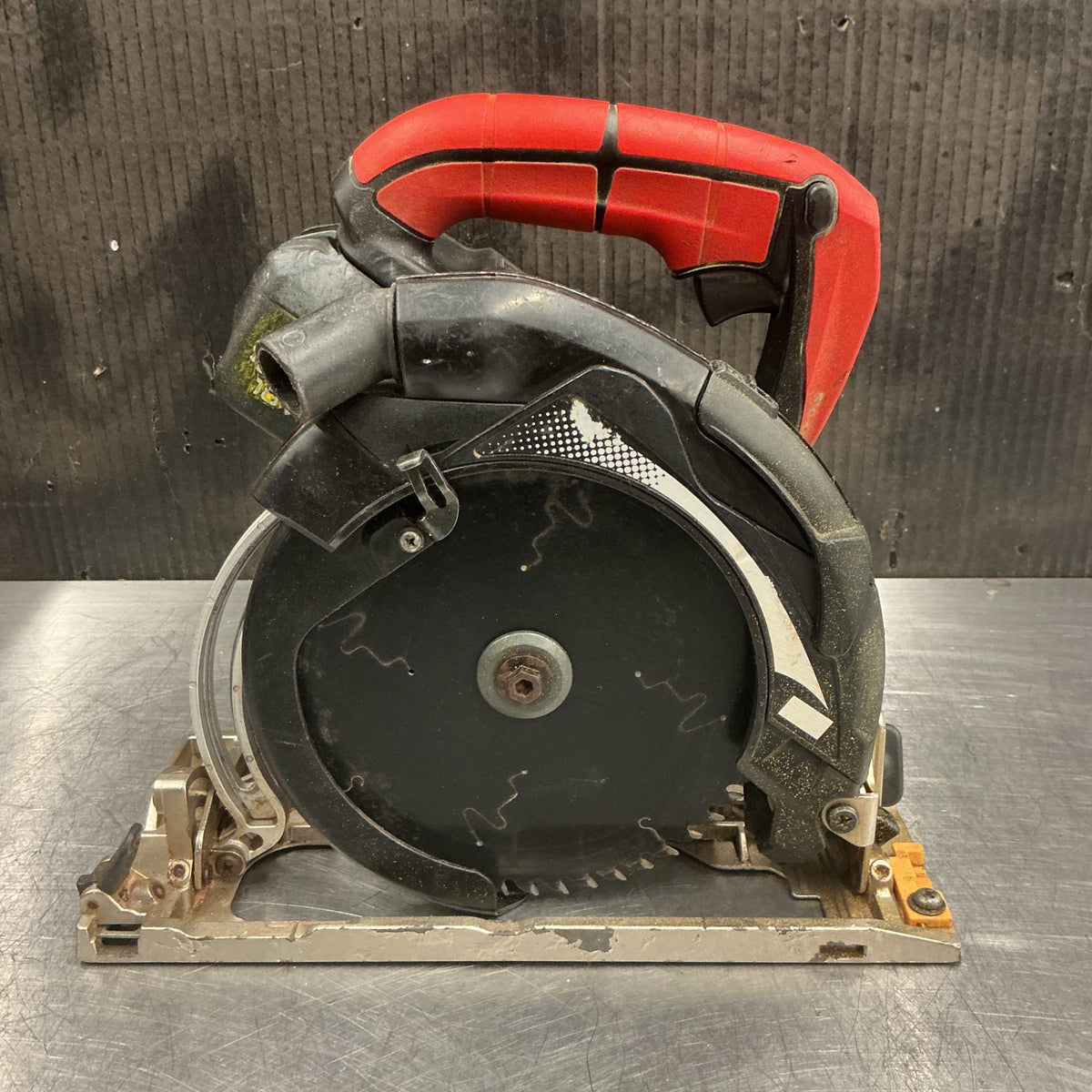 【中古】MAX  充電式防じん兼用マルノコ PJ-CS61CDP 【越谷店】