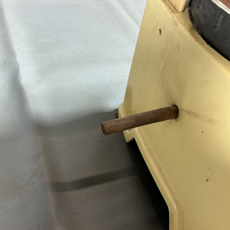 【中古】マキタ(makita) 刃物研磨機 9820-1  【越谷店】