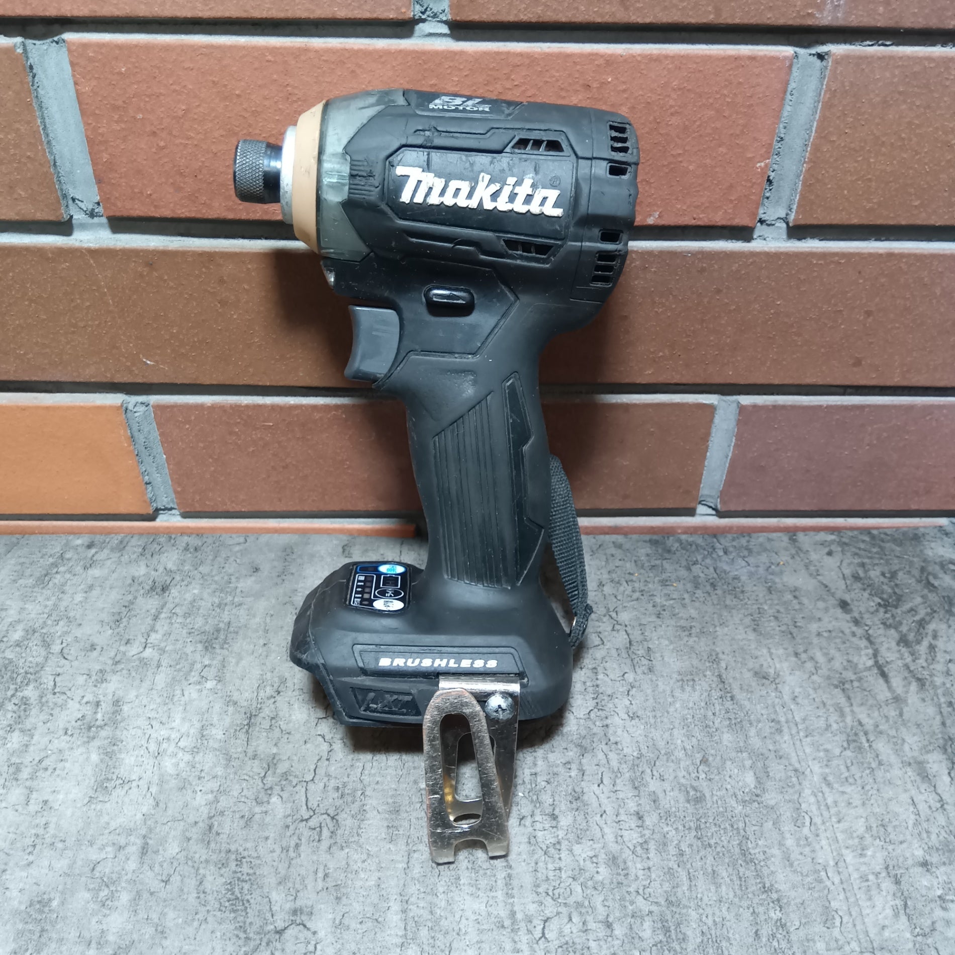 コードレスインパクトドライバー TD160DRTXB 【市川行徳店】