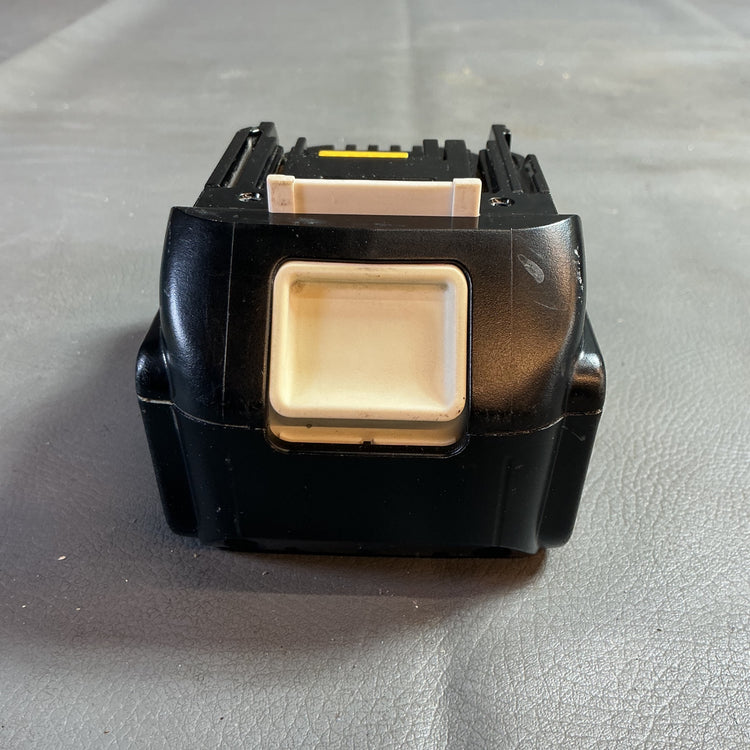 【中古】マキタ(makita) リチウムイオンバッテリー 18V/6.0Ah BL1860B  【越谷店】