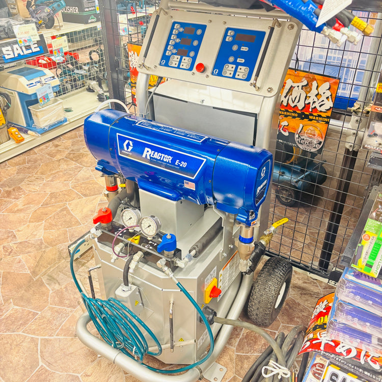 ※店舗引取限定　GRACO　ウレタン用リアクター　電動式フォーム用軽量混合装置 E-20 【越谷店】