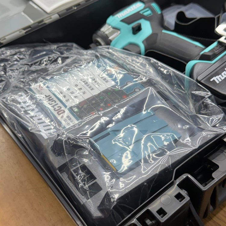 未使用 18V コードレスインパクトドライバー TD173DGXTB ターコイズブルー 【リライズ蓮田店】