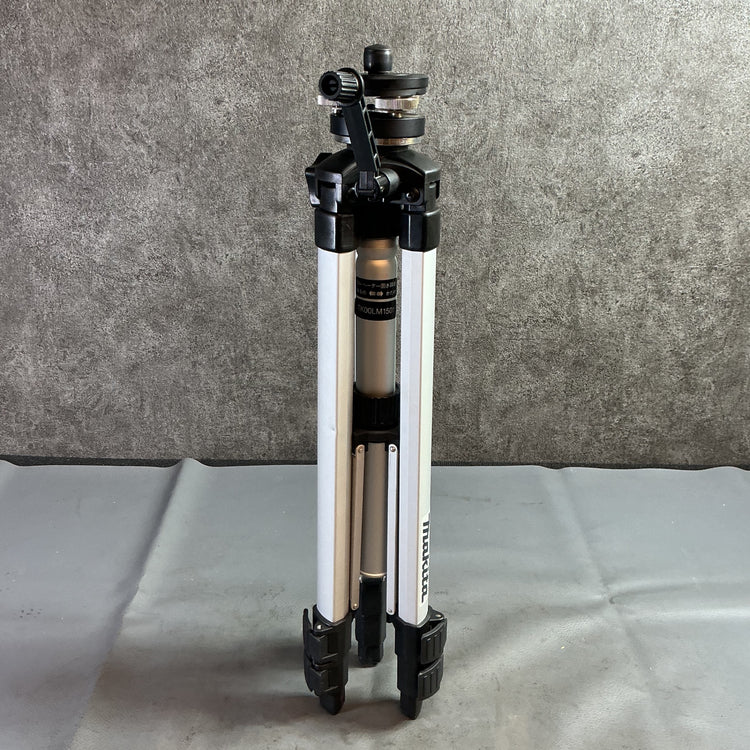【中古】マキタ(makita) エレベータ三脚 434~1,174mm TK00LM1501  【越谷店】