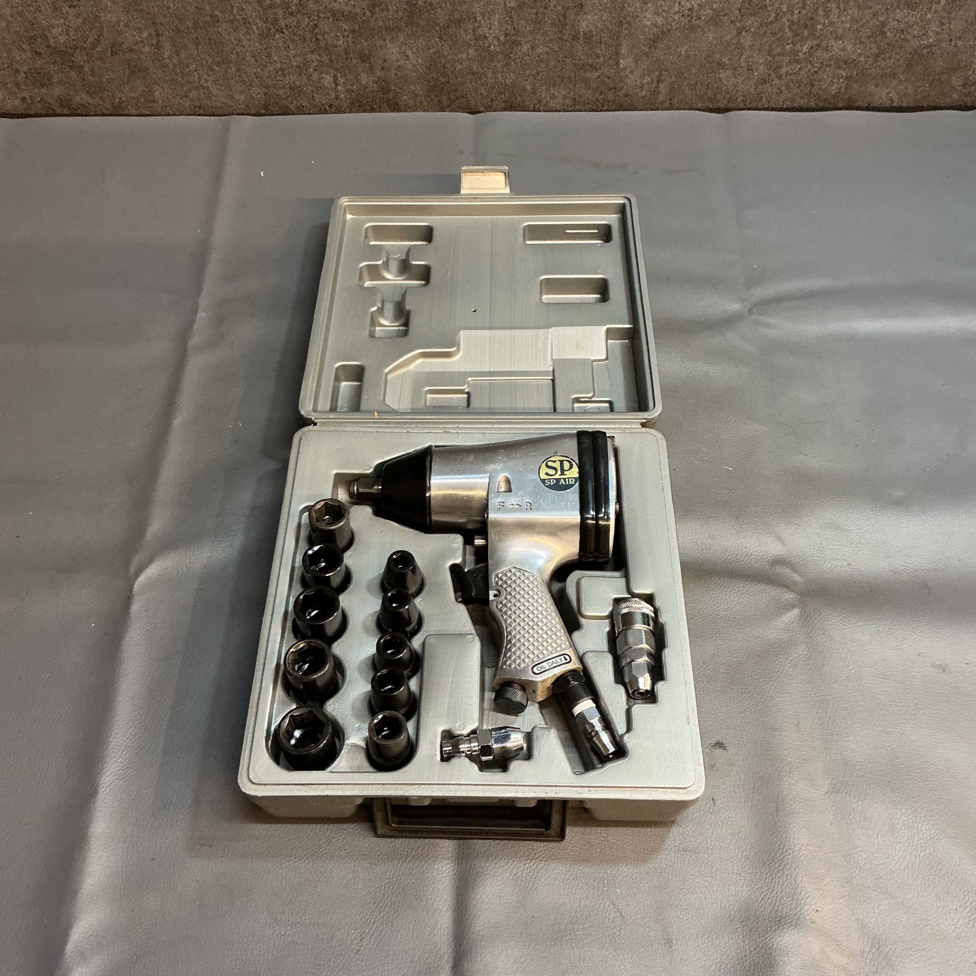 【中古】エスピーエアー(SP AIR) 12.7㎜角エアインパクトレンチ SY-160  【越谷店】