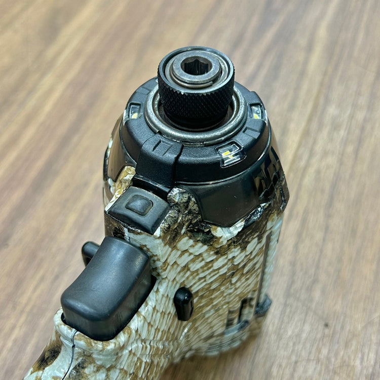 本体+ハウジングカスタム品 マキタ (makita) 40V コードレスインパクトドライバー TD002GZ 【船橋馬込店】