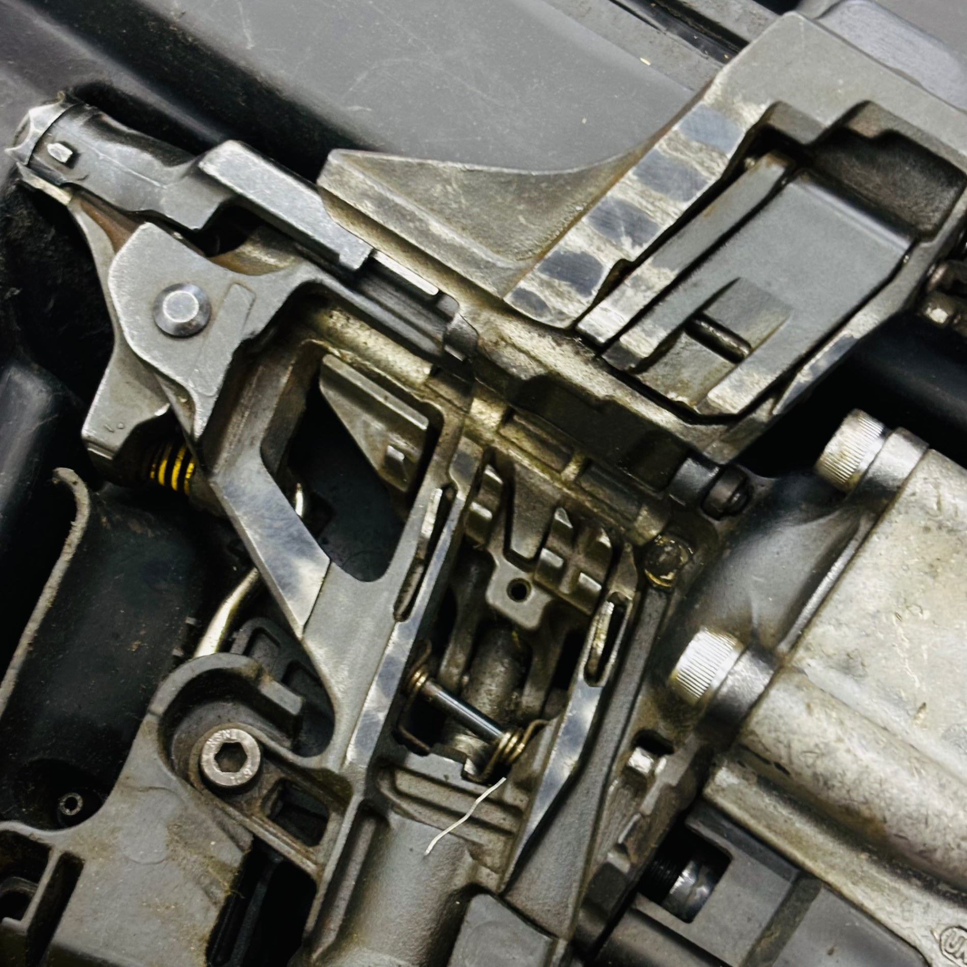 ◆マックス(MAX) 高圧エア釘打ち機 HN-65N2(D) 【蓮田店】