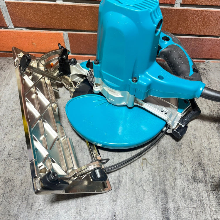 ◆マキタ(makita) 190mmマルノコ 5837BA 【市川行徳店】
