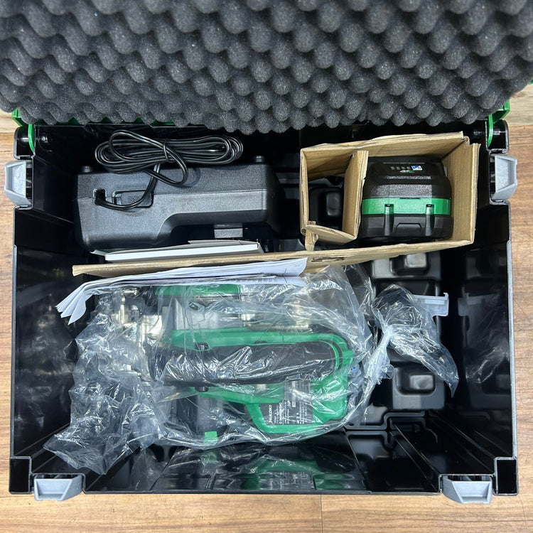 特別限定仕様 黒鯱チップソー2枚付き ハイコーキ (HIKOKI) 125mm 36V コードレスリフォーム用丸ノコ C3605DB(SK)(2XPSZ) 【船橋馬込店】