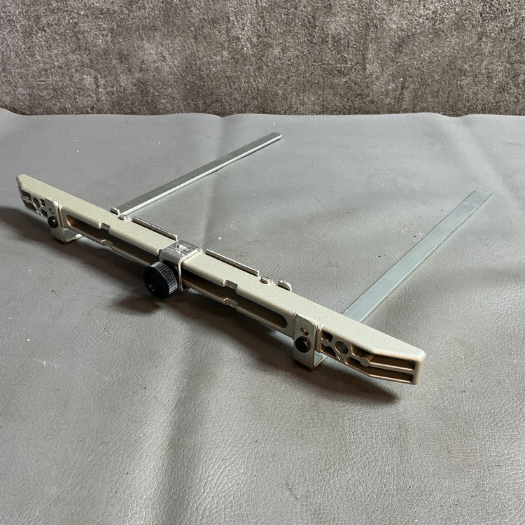 【美品中古・動作良好！】 マキタ makita 165mm 電子造作用精密マルノコ HS6403 集成材向チップソー装着 【越谷店】
