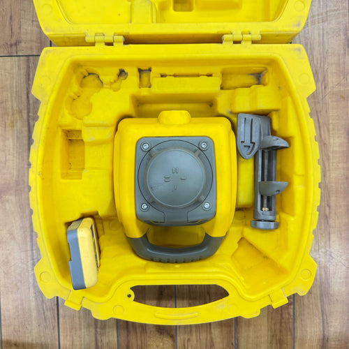 動作確認済み レーザーレベル LL100N 受光器 ケース付属【リライズ蓮田店】