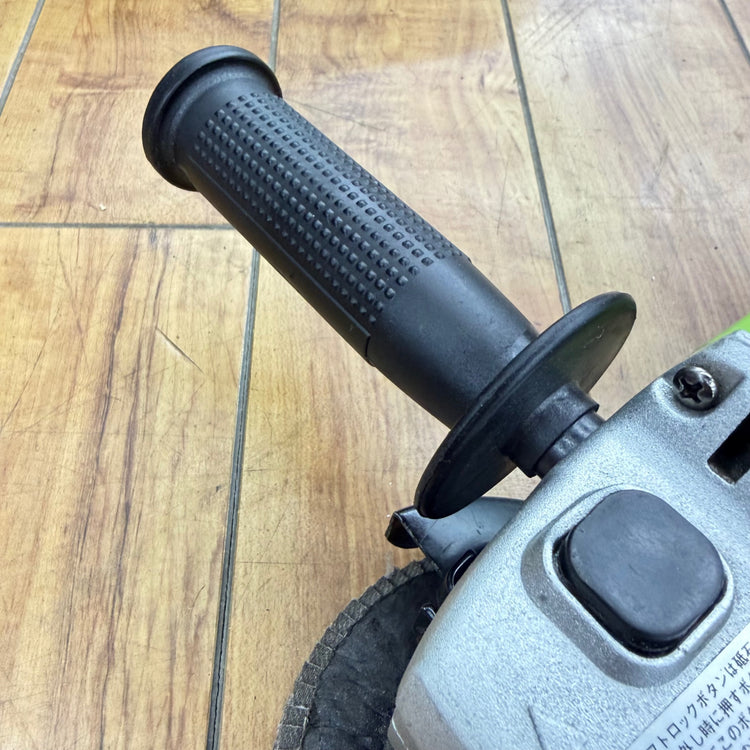 美品 スリムタイプ 100mm ディスクグラインダー GDG-550 【リライズ蓮田店】