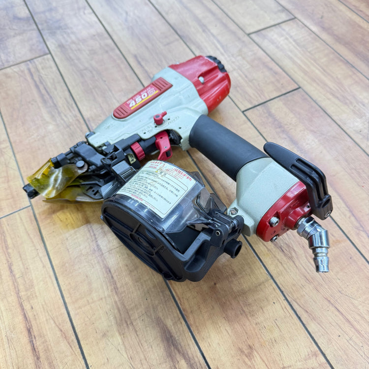 打ち込み動作良好 50mm 常圧エア釘打ち機 CN-450S(FP) 【リライズ蓮田店】
