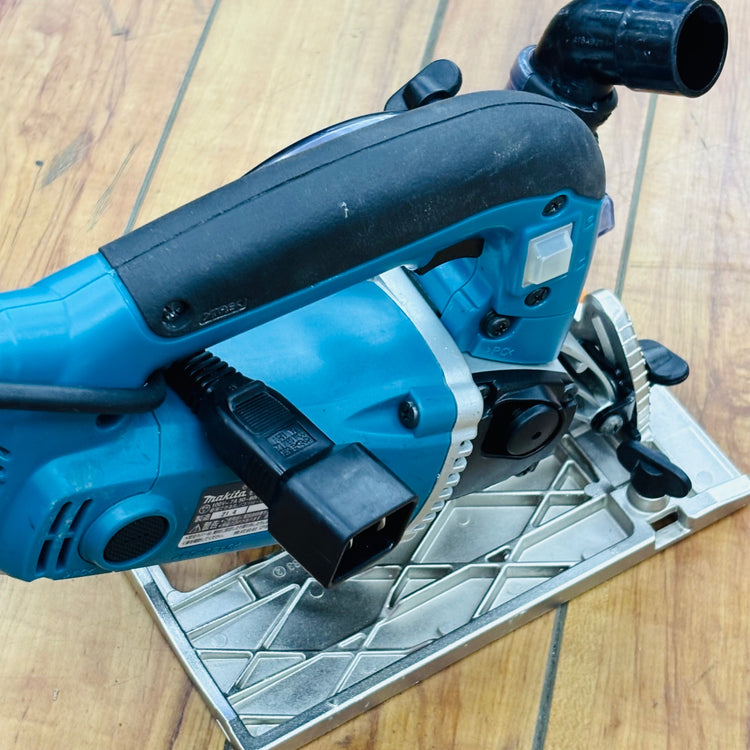動作良好 マキタ(makita) 125mm ボード用防じんマルノコ 5205FXSP1 【リライズ蓮田店】