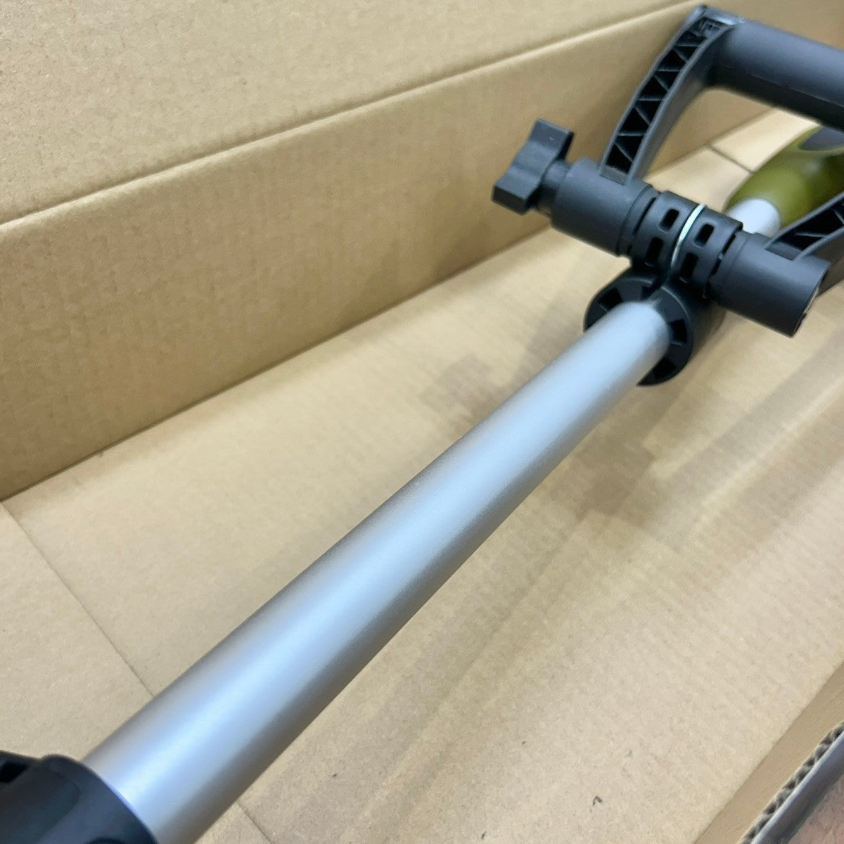 DCM 充電式グラストリマー樹脂刃付 D-GT18V 【船橋馬込店】