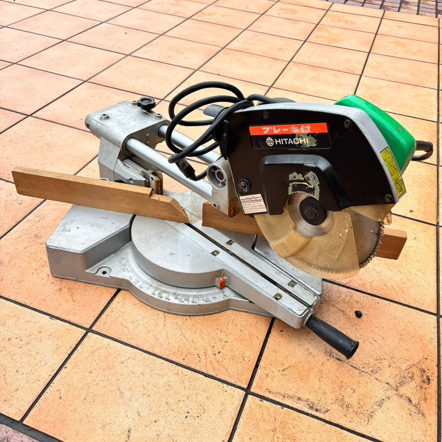 【店頭引取限定】日立(HITACHI) スライドマルノコ C8FB 【市川行徳店】