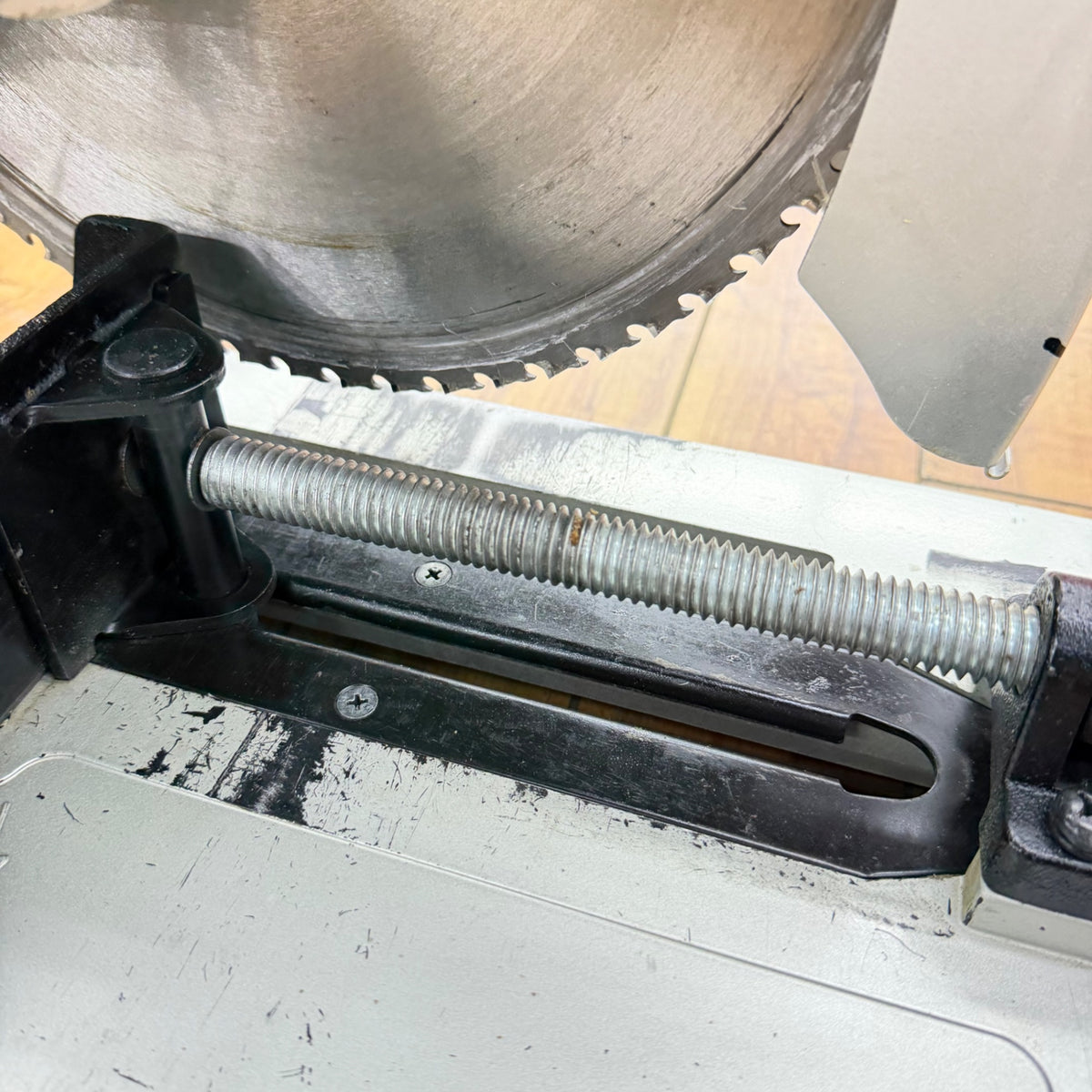 回転動作良好 305㎜ チップソー切断機 LC1200 【リライズ蓮田店】