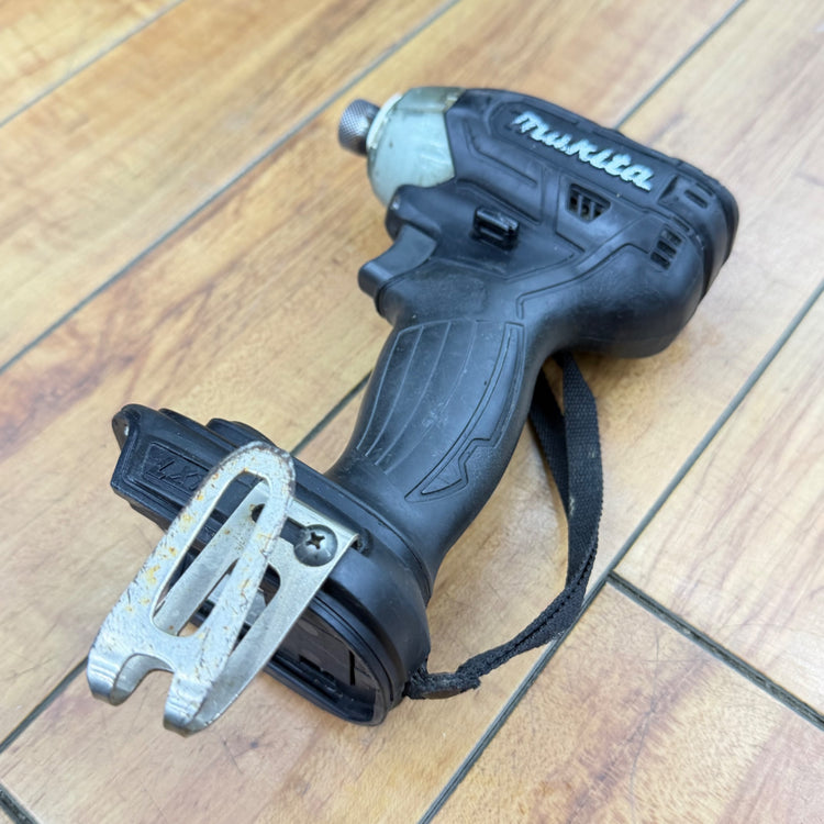 動作良好 18V 充電式ソフトインパクトドライバ TS141DZB 本体のみ【リライズ蓮田店】