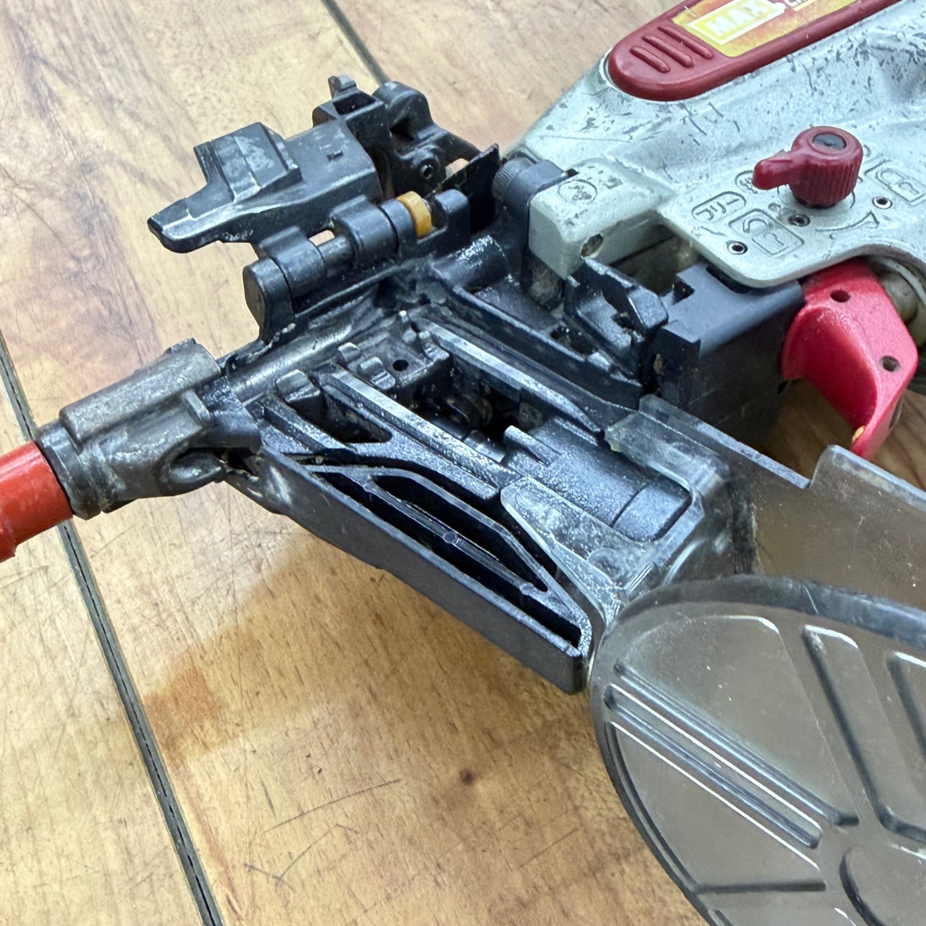 動作確認済み 常圧 38mm エア釘打ち機 CN-238 【リライズ蓮田店】