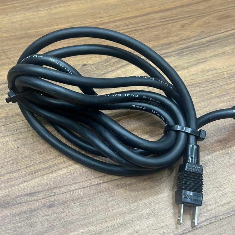 美品 マキタ (makita) 125mm ディスクグラインダー 9535B 【船橋馬込店】