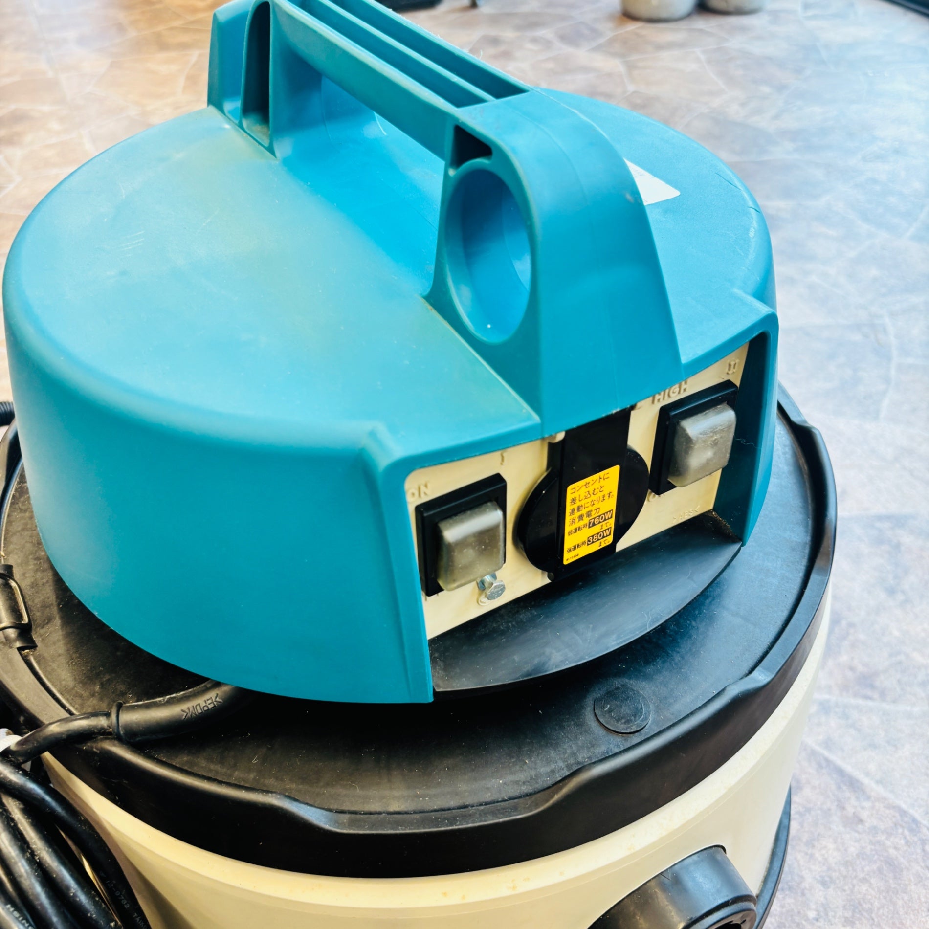 ◆makita(マキタ) 乾式専用 集じん機 436 【越谷店】