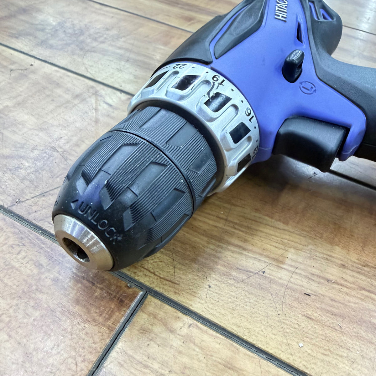 程度良好 12V コードレスドライバドリル FDS12DVD 【リライズ蓮田店】