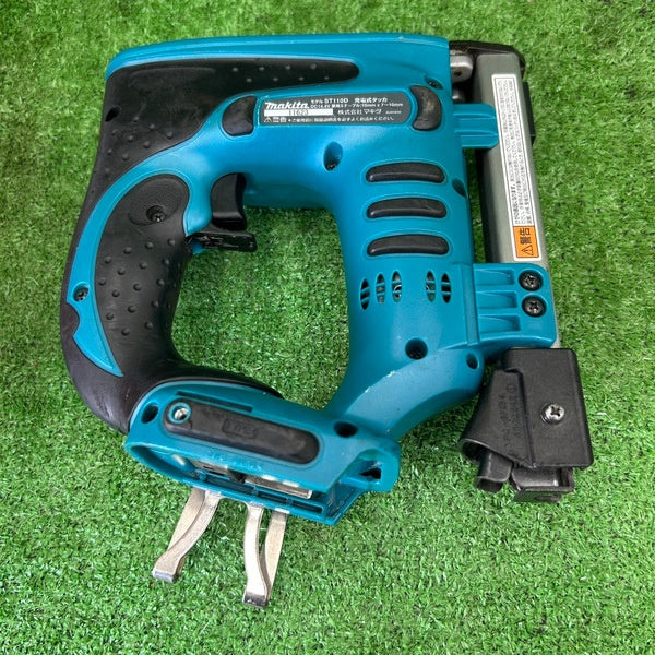 ST110D 充電式タッカ 【野田愛宕店】