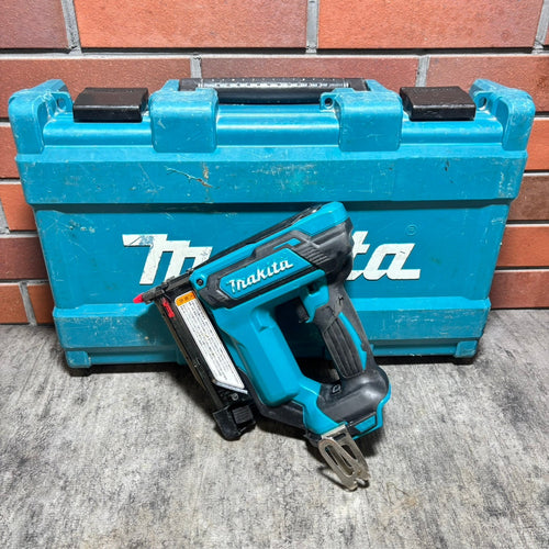 ◆マキタ(makita) 充電式ピンネイラ PT353DZ 【市川行徳店】