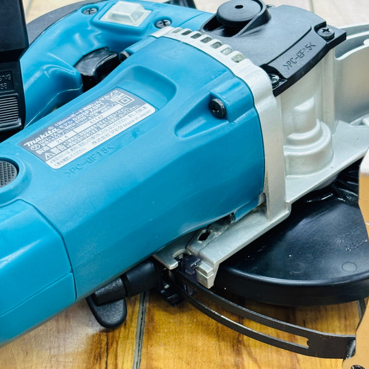 動作良好 マキタ(makita) 125mm ボード用防じんマルノコ 5205FXSP1 【リライズ蓮田店】