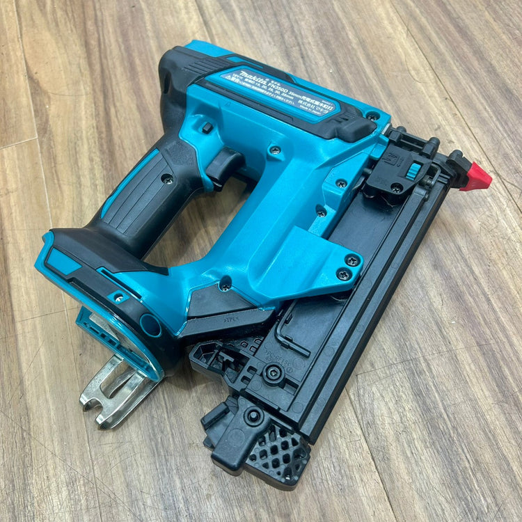 美品 マキタ (makita) コードレスフィニッシュネイラ FN350DZ 本体のみ 充電式面木釘打 18V 【船橋馬込店】