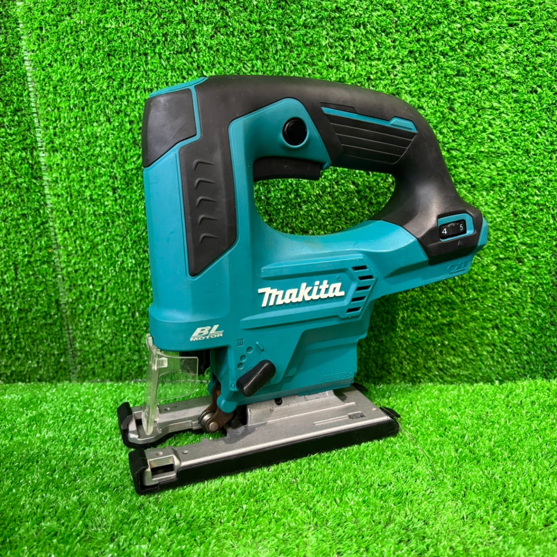 マキタ(Makita) 充電式ジグソー10.8V (本体のみ) JV103DZ 【船橋馬込店】