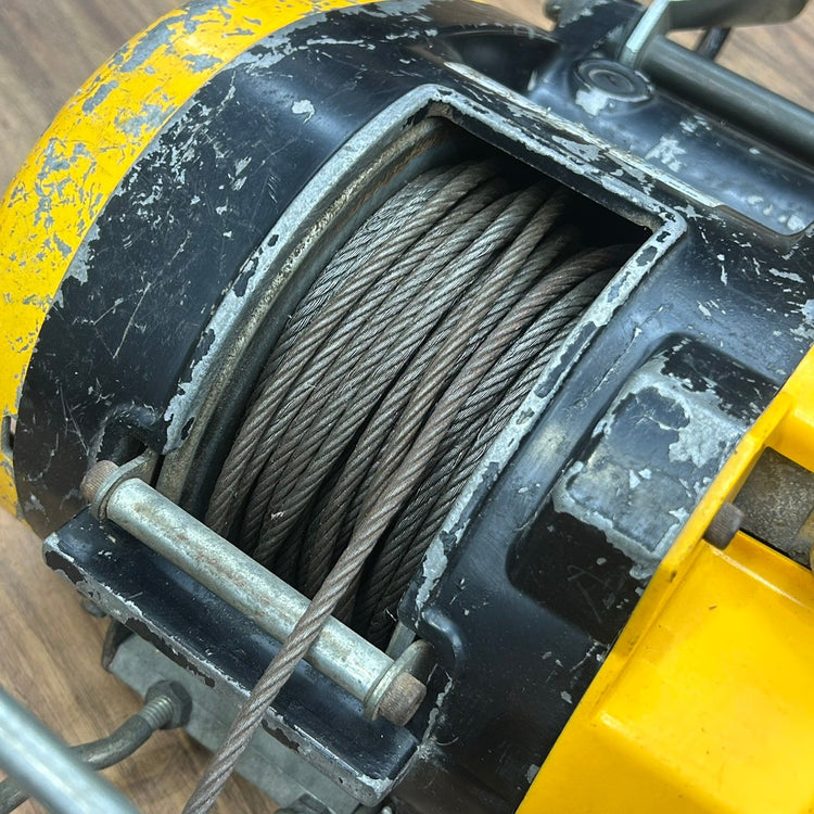 RYOBI リョービ WIM-125 電動ウインチ 最大吊揚荷重 130kg 【船橋馬込店】