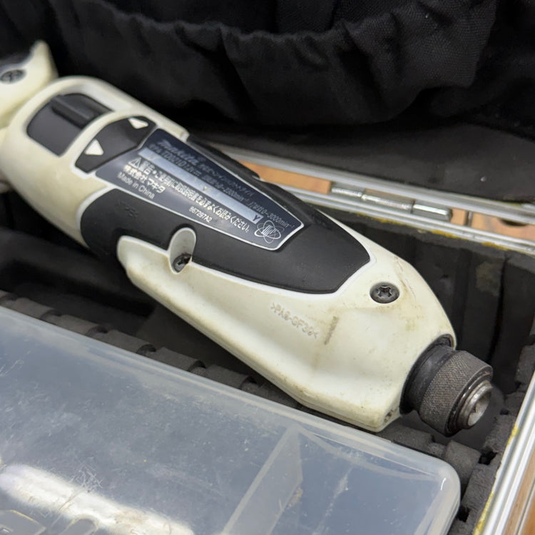 動作確認済み 7.2V 充電式ペンインパクトドライバー TD021DSW ホワイト バッテリー充電器付属【リライズ蓮田店】