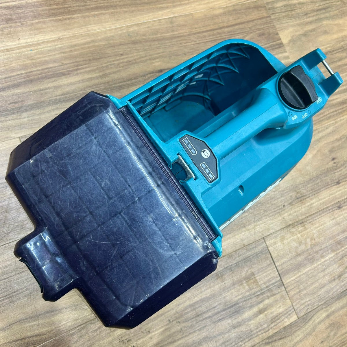 マキタ(makita) 18V+18V コードレス高圧洗浄機 MHW080DZK 【船橋馬込店】