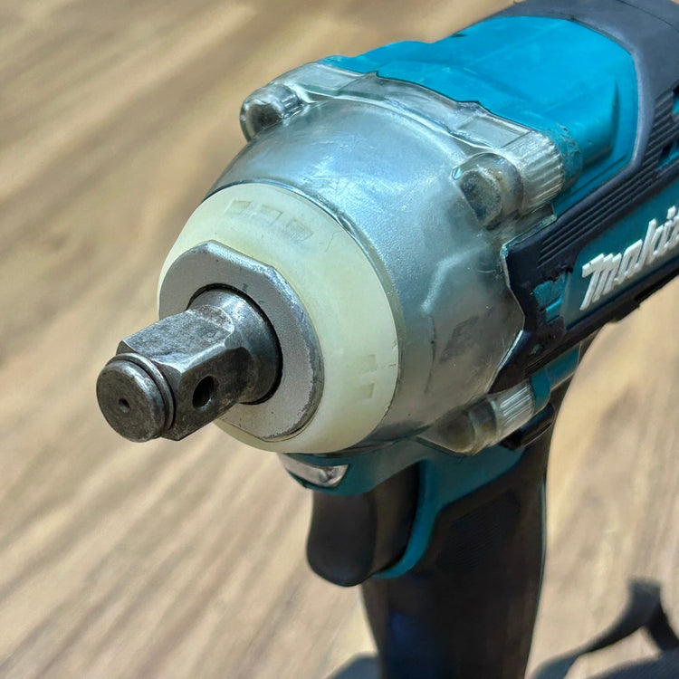 良品 マキタ (makita) コードレスインパクトレンチ TW300DRGX 【船橋馬込店】