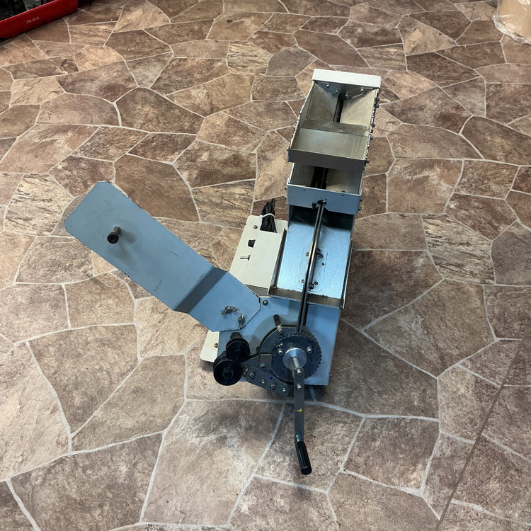 【中古】マックス(MAX) WH-2 バラ釘連結機 WH-2  【越谷店】