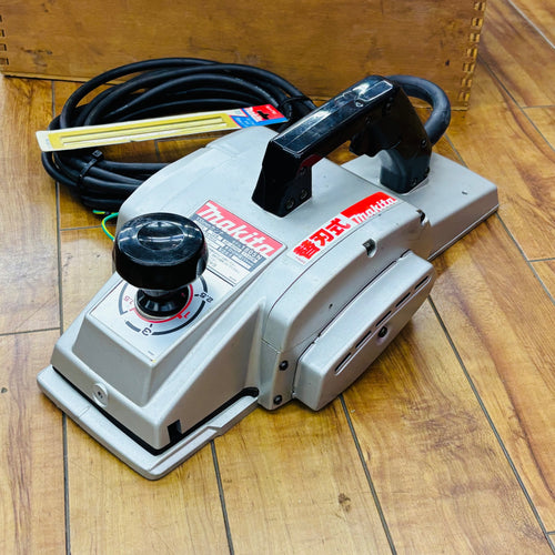 155mm 電気カンナ 1805N 新品替え刃付き 【リライズ蓮田店】