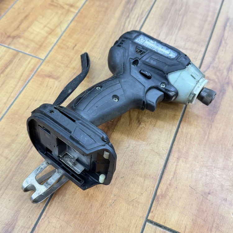 動作良好 18V 充電式ソフトインパクトドライバ TS141DZB 本体のみ【リライズ蓮田店】