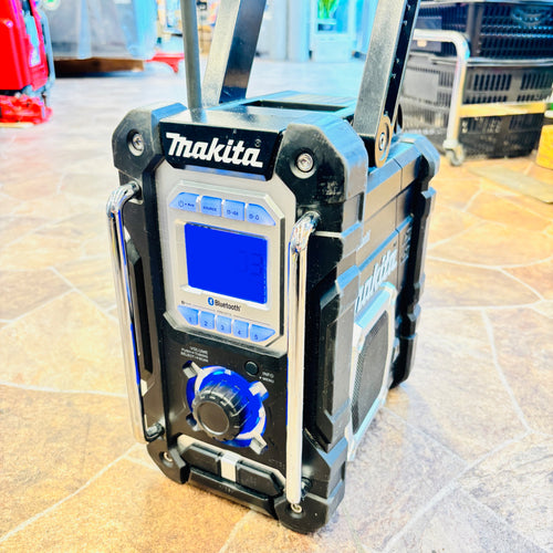 ◆マキタ(makita) コードレスラジオ MR108B 【越谷店】