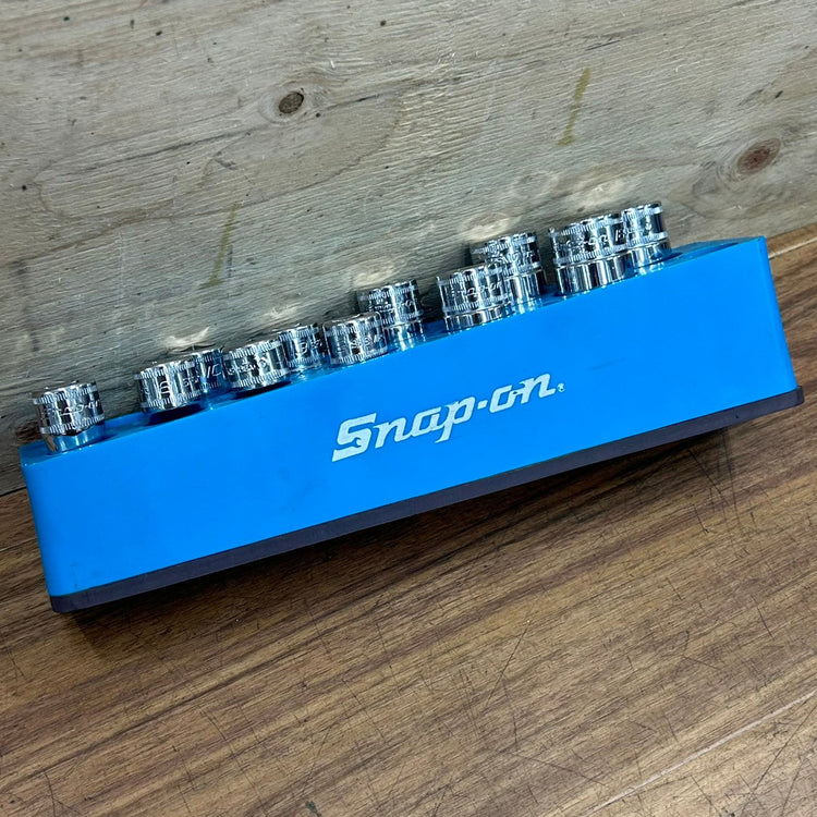 マグネットソケットホルダー付き Snap-on (スナップオン) 3/8 6角 ディープ ソケット 11個セット SFSM 212SFSMY 【船橋馬込店】