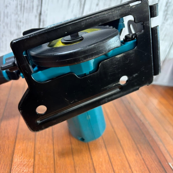 ◆マキタ(makita) コードレス丸のこ HS301DZ 【野田愛宕店】