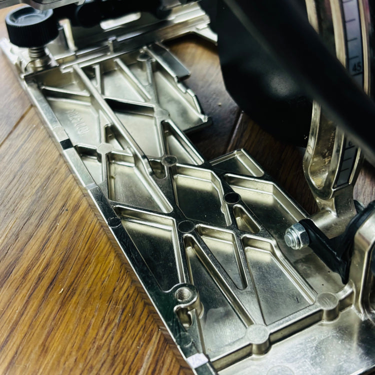 165mm 深切り電子丸のこ C6MEY(SK) 未使用黒鯱チップソー付【リライズ蓮田店】