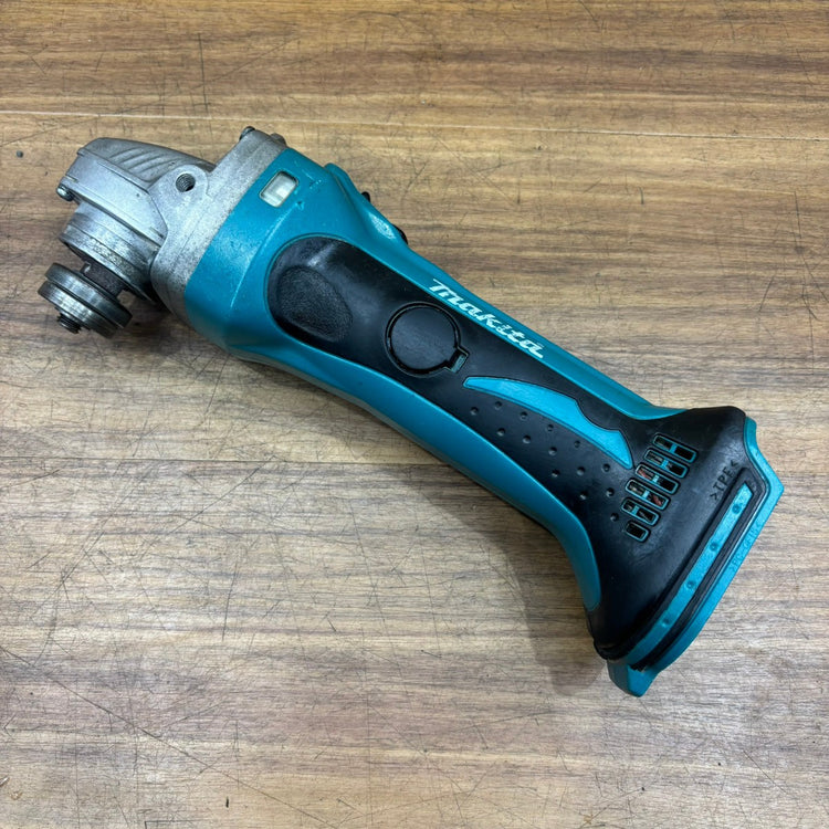 ◆マキタ(makita) 充電式ディスクグラインダー GA400DZ 【船橋馬込店】