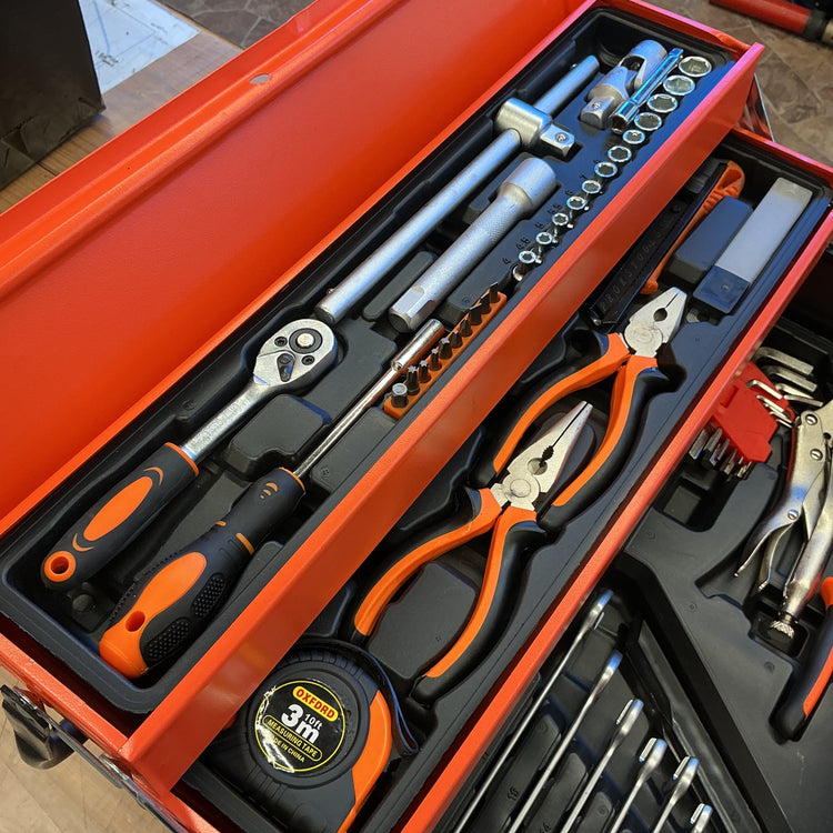 【中古】 ハンドツール 工具セット 専用工具箱入り 色：オレンジ ノンブランド品 ミリ規格 スパナ ラチェット プライヤ 【越谷店】