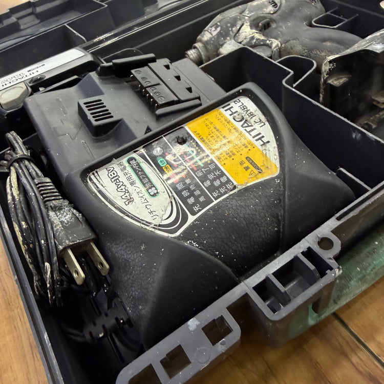動作確認済み 14.4V コードレスインパクトドライバー WH14DSL2(2LSCK)(L) バッテリー 充電器 ケース付属【リライズ蓮田店】