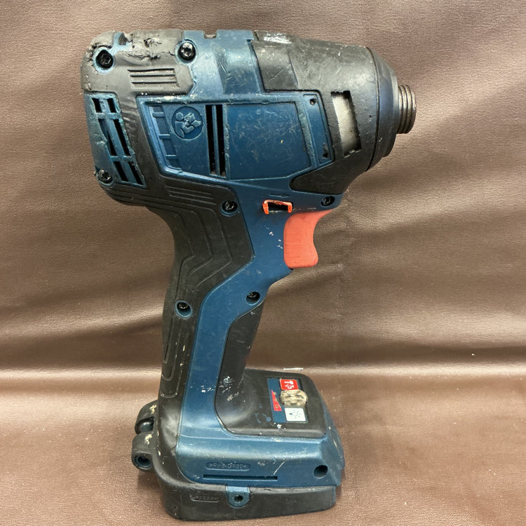 【ジャンク品・一応動きます】 ボッシュ BOSCH 18V インパクトドライバー GDR18V-200C 正逆切替不可 【越谷店】