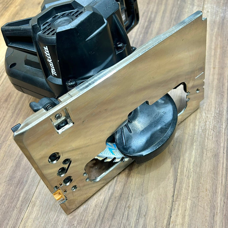 良品 マキタ (makita) コードレスマルノコ HS007GZB バッテリー付き BL4025 【船橋馬込店】