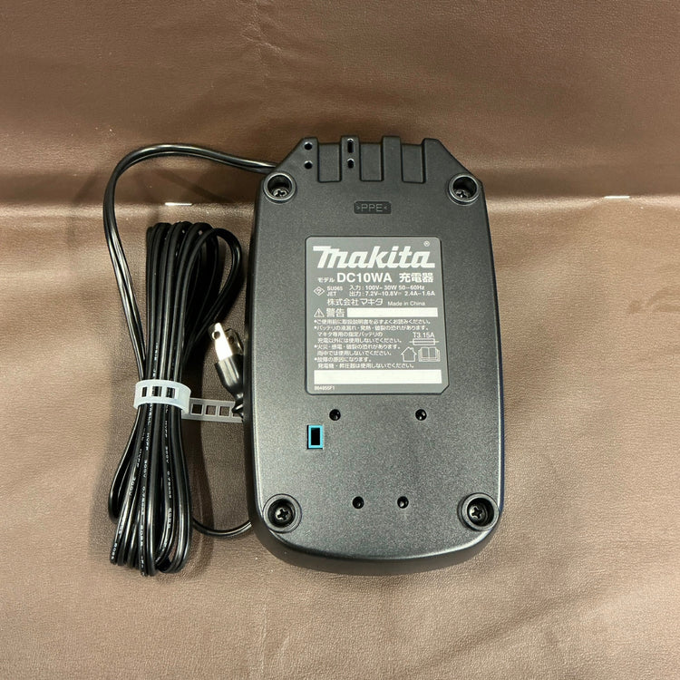 【箱無し未使用品】マキタ(makita) 7.2V/10.8V 充電器 DC10WA 【越谷店】