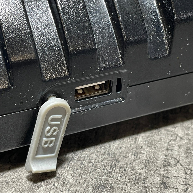14.4V/18Vリチウムイオンバッテリー用急速充電器 DC18RF
