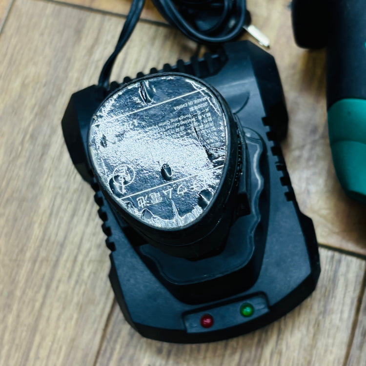 12V充電式レシプロソー QM-25201 バッテリ1個・充電器セット【リライズ蓮田店】